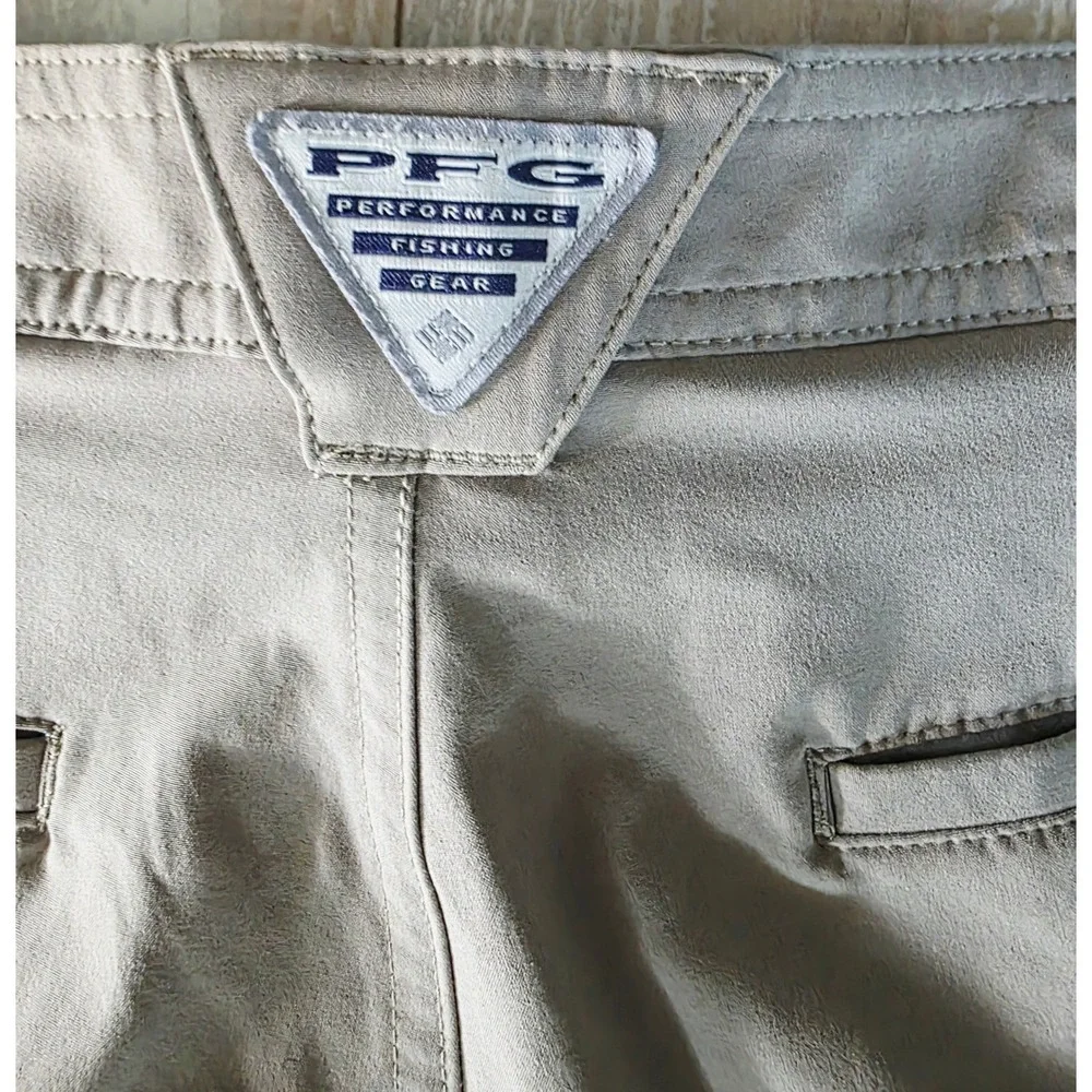 Columbia PFG Mens 40 Khaki Performance Fishing Gear Shorts Regular‎ Fit NEW